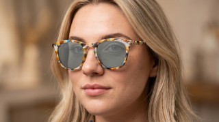 Izipizi Sun #E Blue Tortoise Imagen generada