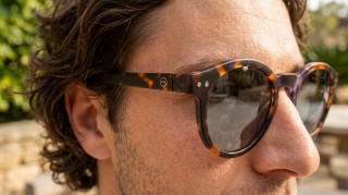 Izipizi Sun #M Tortoise Imagen generada