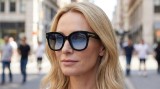 Tom Ford Beatrix-02 FT0613 01W 52 Imagen generada