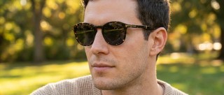 Tom Ford Jayson FT1020 52A 52 Imagen generada