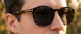 Tom Ford Jayson FT1020 52A 52 Imagen generada
